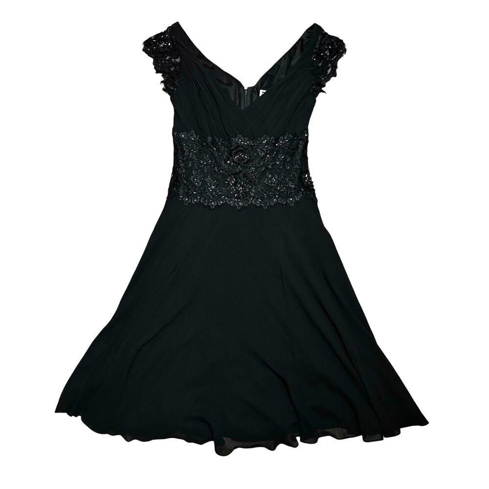 Tadashi Shoji Black Silk Dress Lace Beading Cap Sleeve Size 4 Y2K Vibes